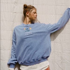 Urban Outfitters Thanks A Bunch Sweatshirt || M Embroidered Crew Neck